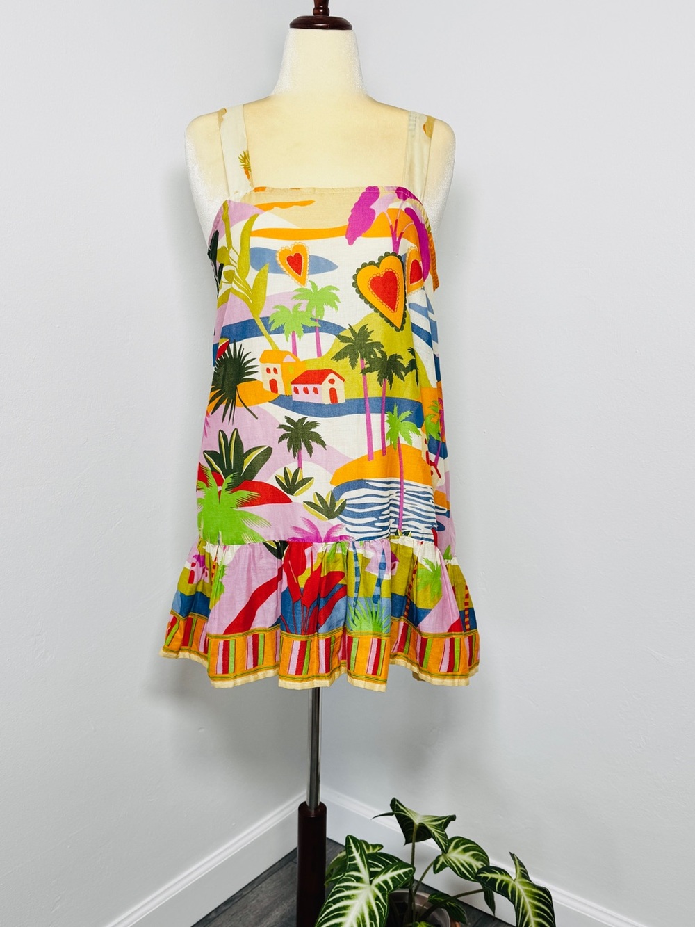True Destinations - Tropical Print Mini Dress